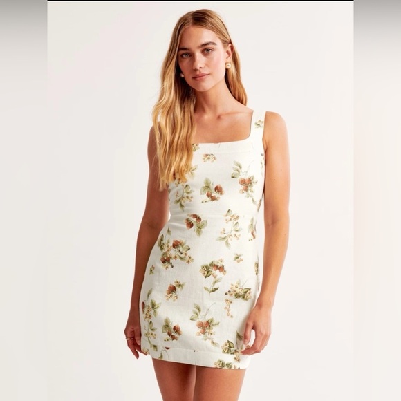 Abercrombie Linen & Cotton Strawberry Mini Dress Adjustable Straps Large Petite - Picture 1 of 10